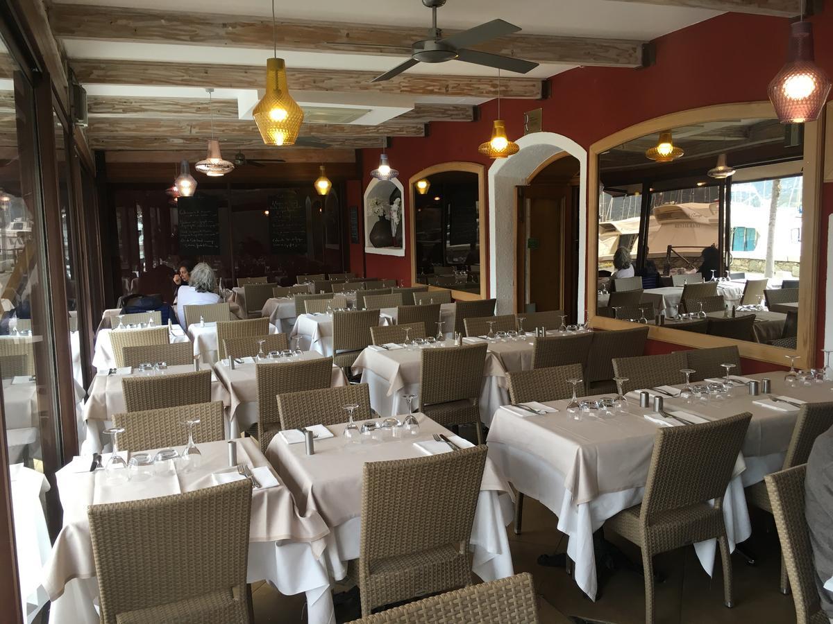 Hotel Restaurant L'Europe แซ็งต์-โฟลร็องต์ ภายนอก รูปภาพ